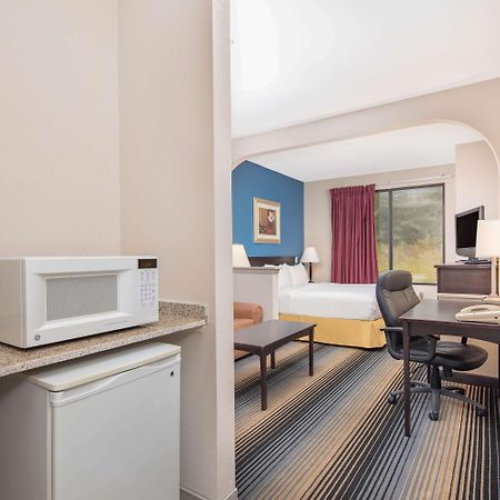 Baymont By Wyndham Laurel Hotel Ngoại thất bức ảnh