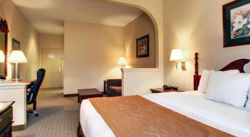 Baymont By Wyndham Laurel Hotel Ngoại thất bức ảnh